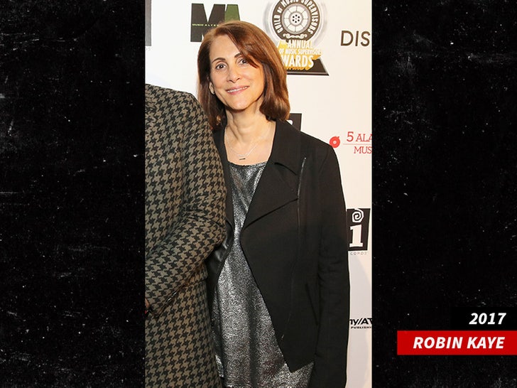 robin kaye sub getty swipe 2