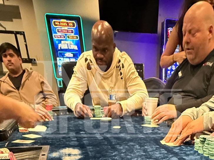 Adrian-Peterson-tmzsports-3