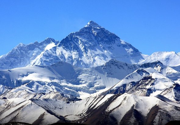 mount-everest-getty-1