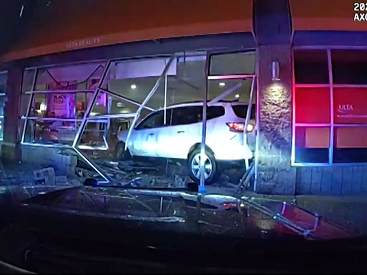 111225_ulta_beauty_car_crash_trapped