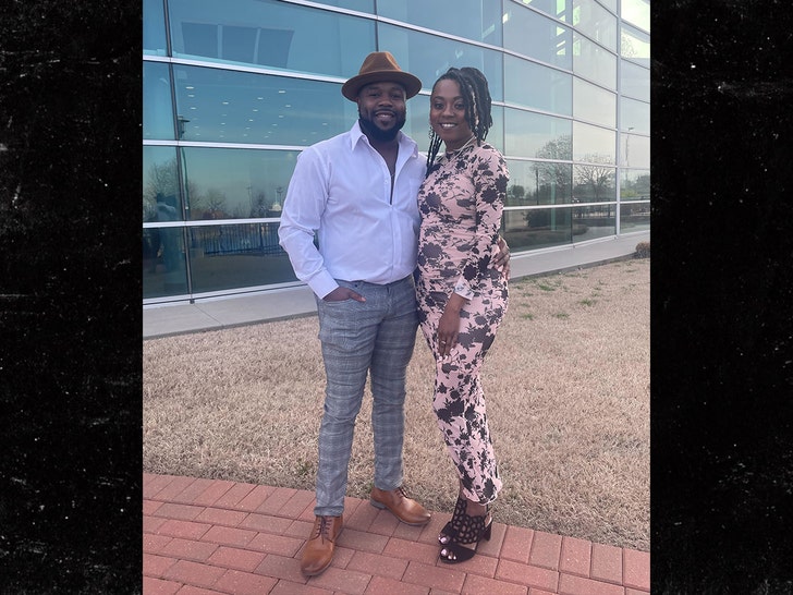 joshua allen girlfriend Dyzetta Brown 2