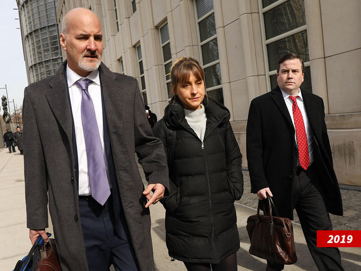 allison mack sub getty swipe 3