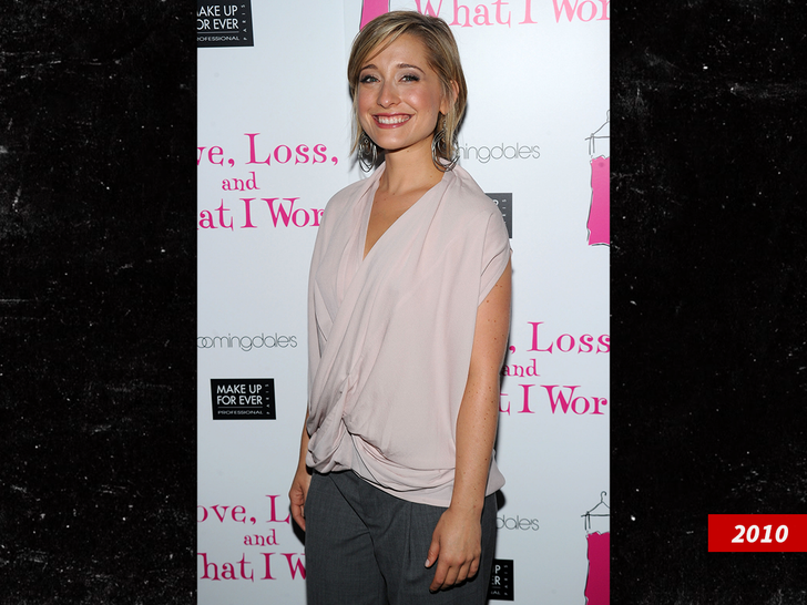 allison mack sub getty swipe 2