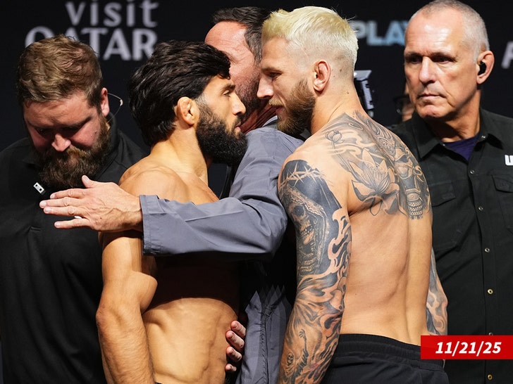 arman tsarukyan and dan hooker sub getty swipe 2