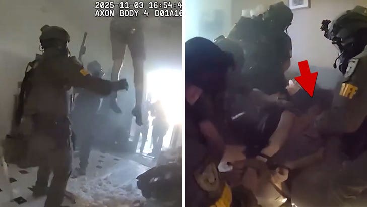 111125_swat_ceiling_kal