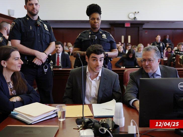 luigi mangione sub getty swipe