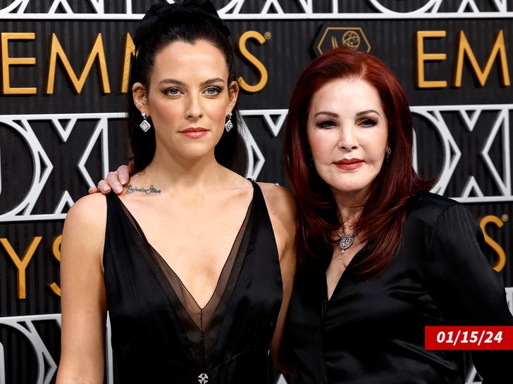 Riley Keough Priscialla